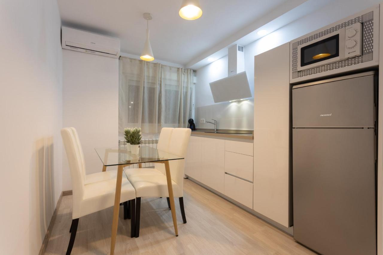 Apartament Center Deluxe II Grenada Zewnętrze zdjęcie